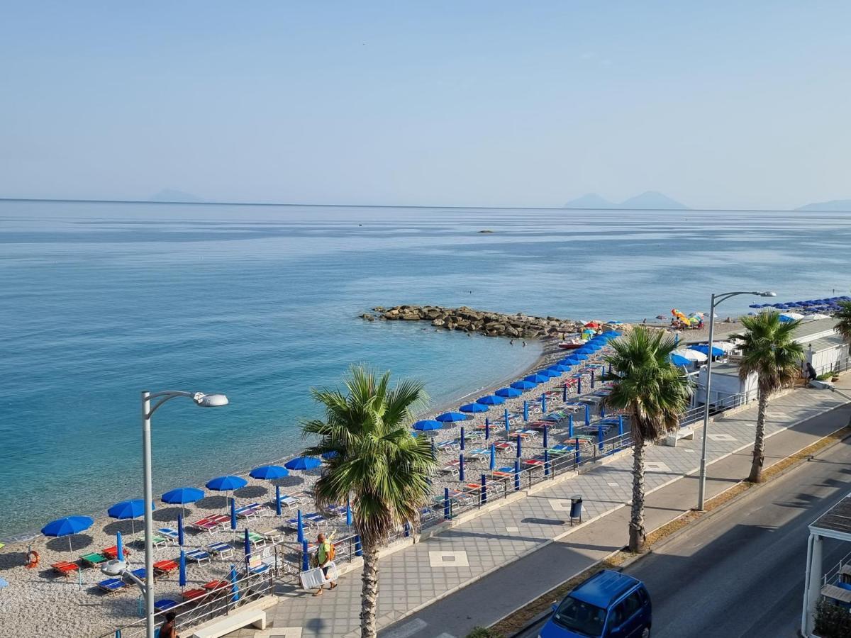 Abbronzatissima Capo D'Orlando Apartment ภายนอก รูปภาพ