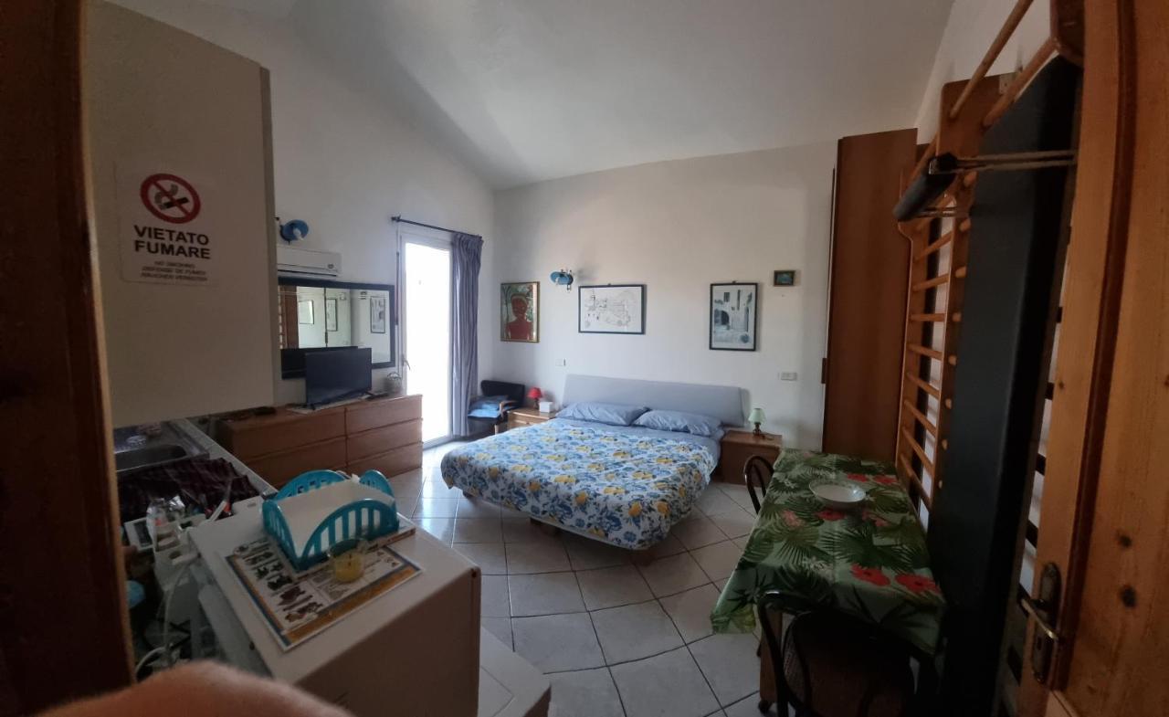 Abbronzatissima Capo D'Orlando Apartment ภายนอก รูปภาพ