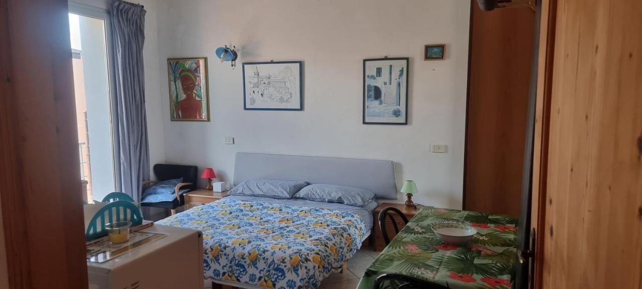 Abbronzatissima Capo D'Orlando Apartment ภายนอก รูปภาพ